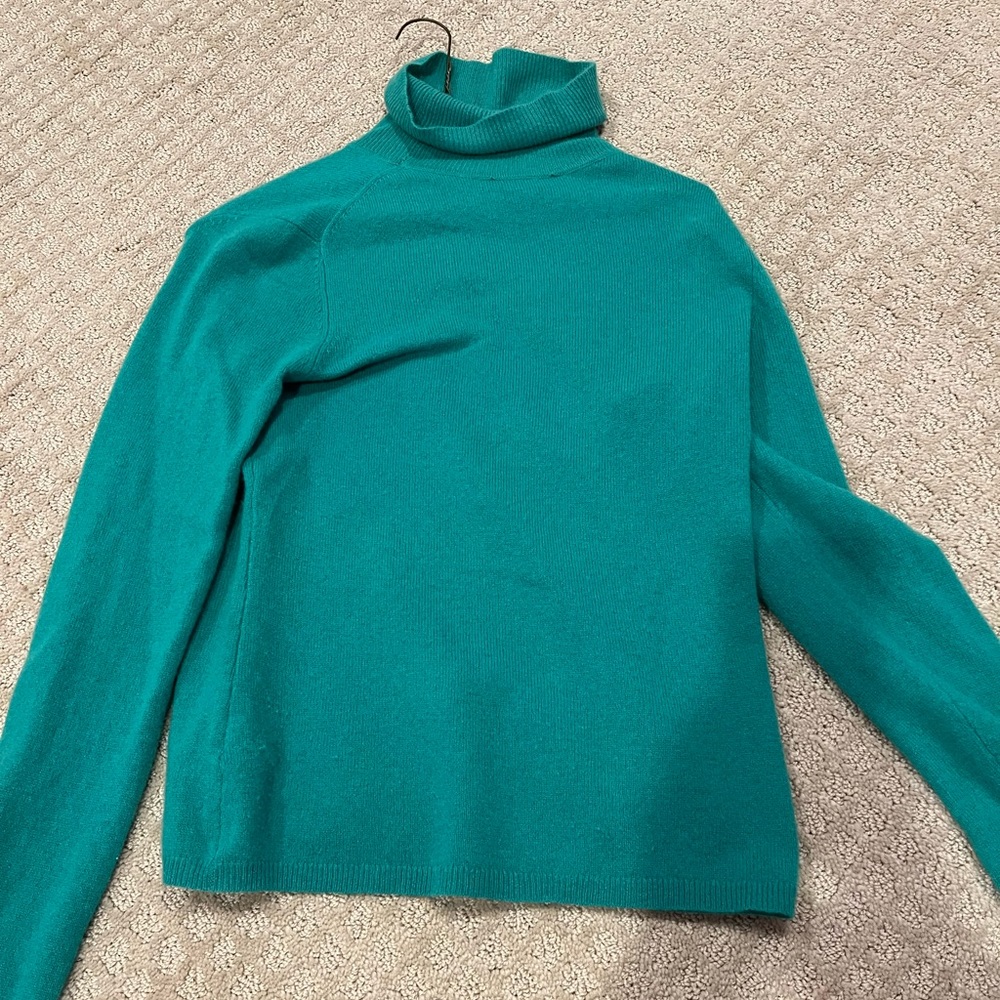 Bright green turtleneck